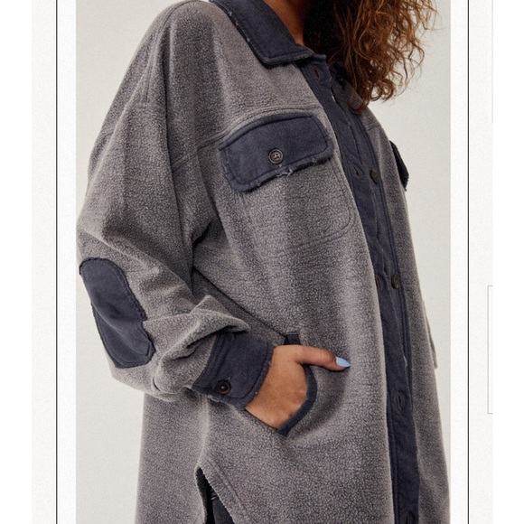 FREE PEOPLE (RUBY) shacket size large - Picture 4 of 10